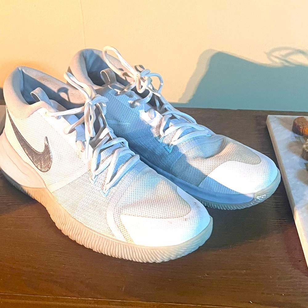 Mens Nike Trainers size 12